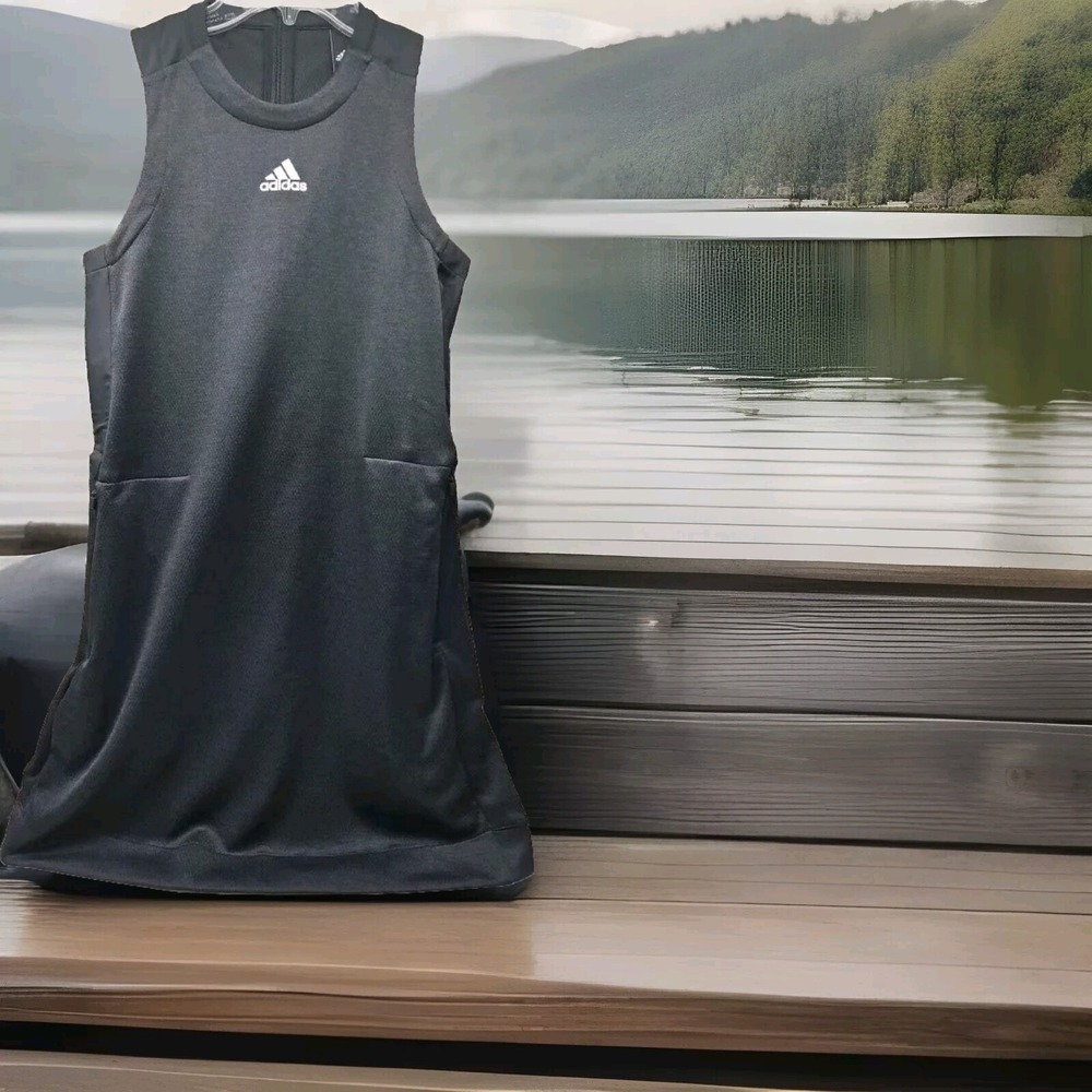 Adidas Workout Dress Womens XS Black Sleeveless 2 Zippered Pockets‎ Comfortable